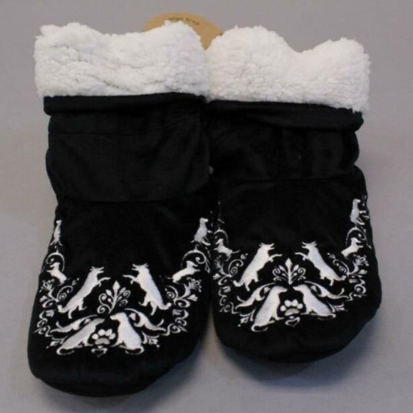 NEW Faceplant Dreams Dog Paw Bedroom Bootie - Picture 1 of 2